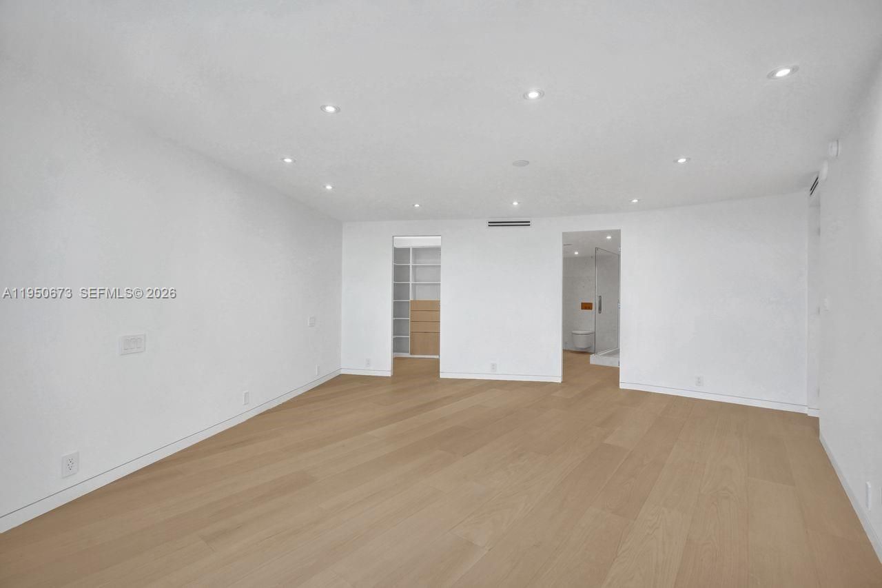 1111 Crandon Blvd, Unit A808, Key Biscayne, FL 33149 Photo