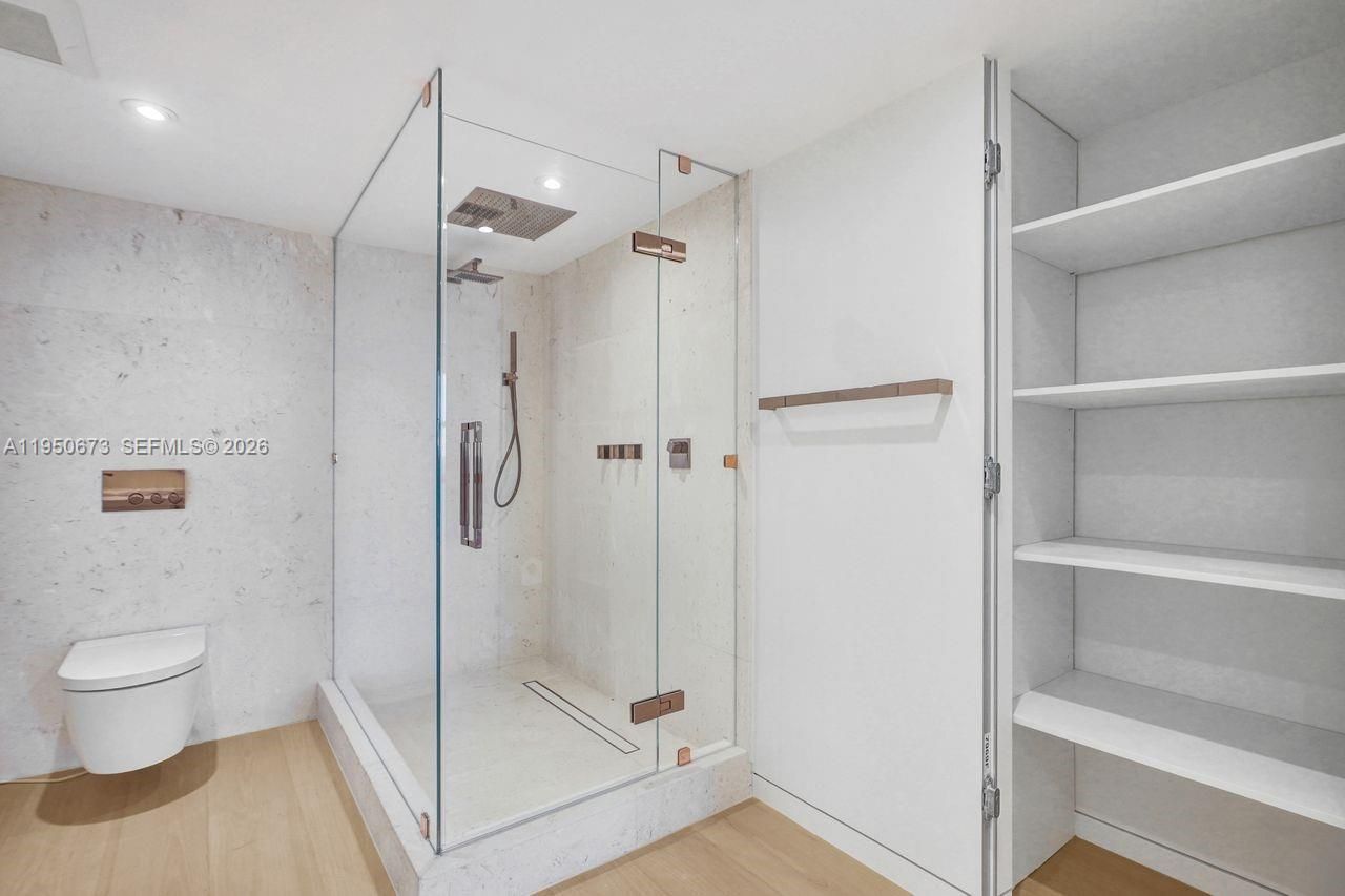 1111 Crandon Blvd, Unit A808, Key Biscayne, FL 33149 Photo