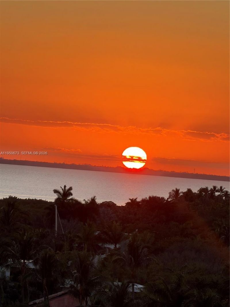 1111 Crandon Blvd, Unit A808, Key Biscayne, FL 33149 Photo