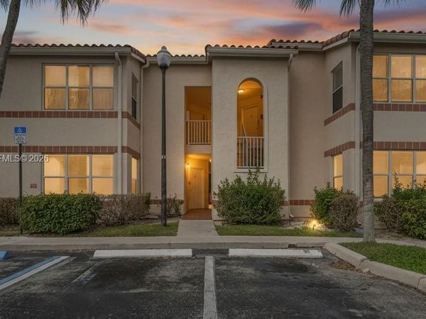 3340 N Pinewalk Dr N , Unit 1527, Margate, FL 33063