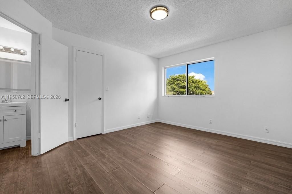 3340 N Pinewalk Dr N , Unit 1527, Margate, FL 33063 Photo