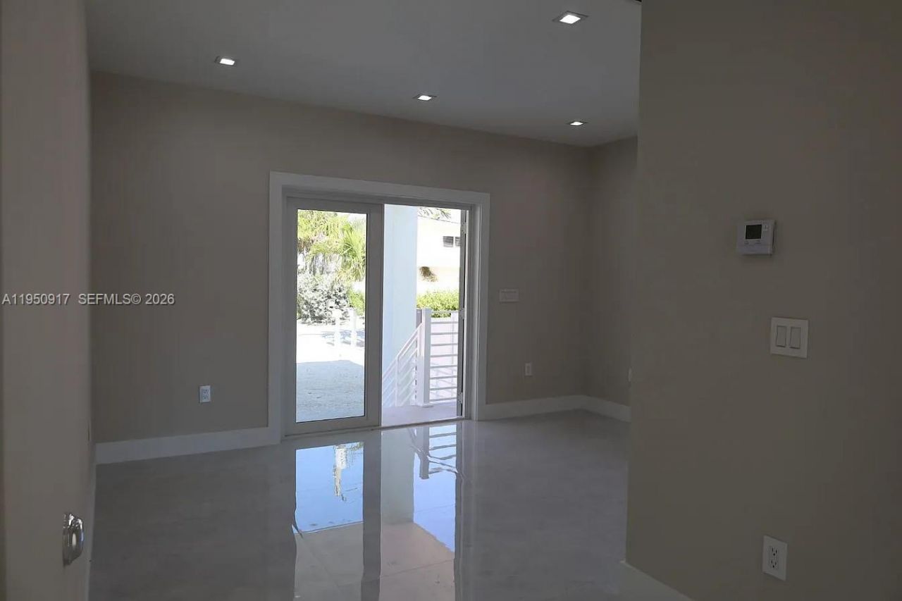 115 Azalea St , Plantation Key, FL 33070 Photo