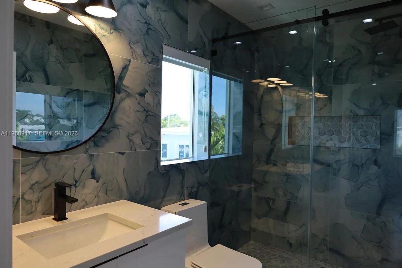 115 Azalea St , Plantation Key, FL 33070 Photo