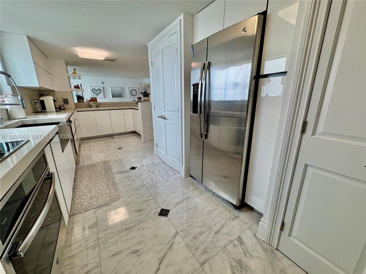 1800 N Bayshore Dr, Unit 1801, Miami, FL 33132 Photo