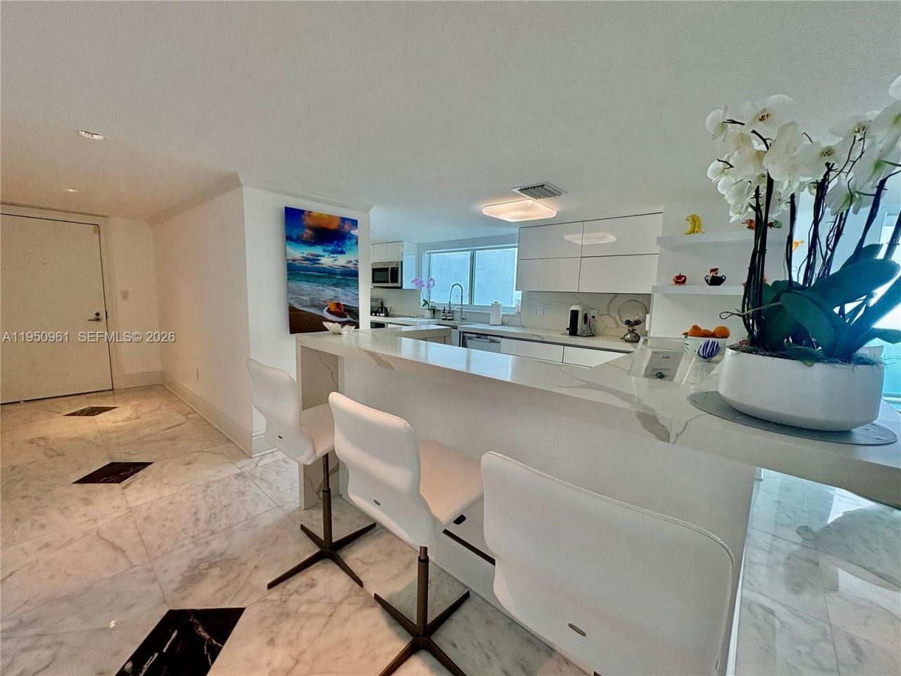 1800 N Bayshore Dr, Unit 1801, Miami, FL 33132 Photo