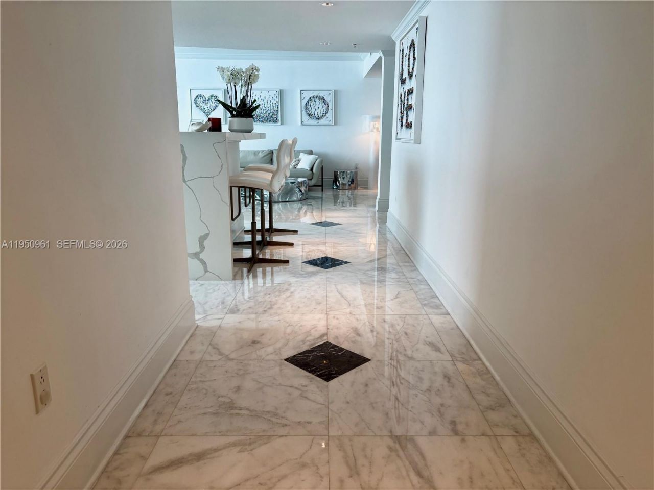 1800 N Bayshore Dr, Unit 1801, Miami, FL 33132 Photo