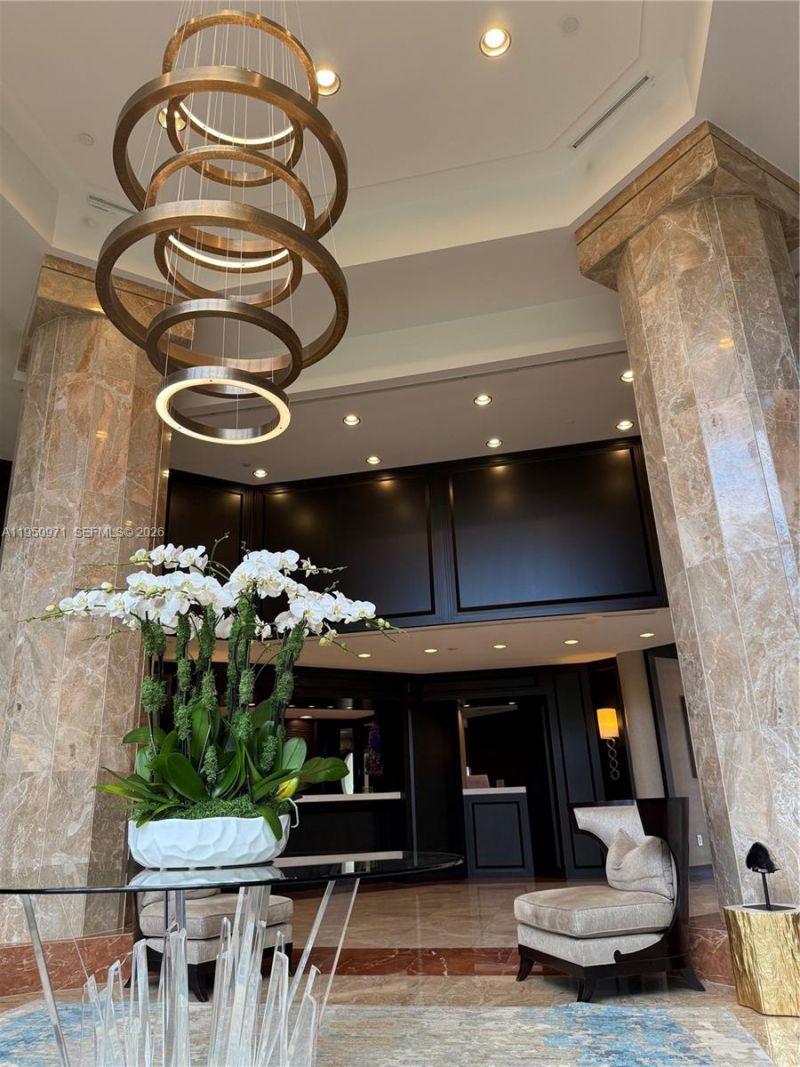 4000 Island Blvd, Unit 2402, Aventura, FL 33160 Photo