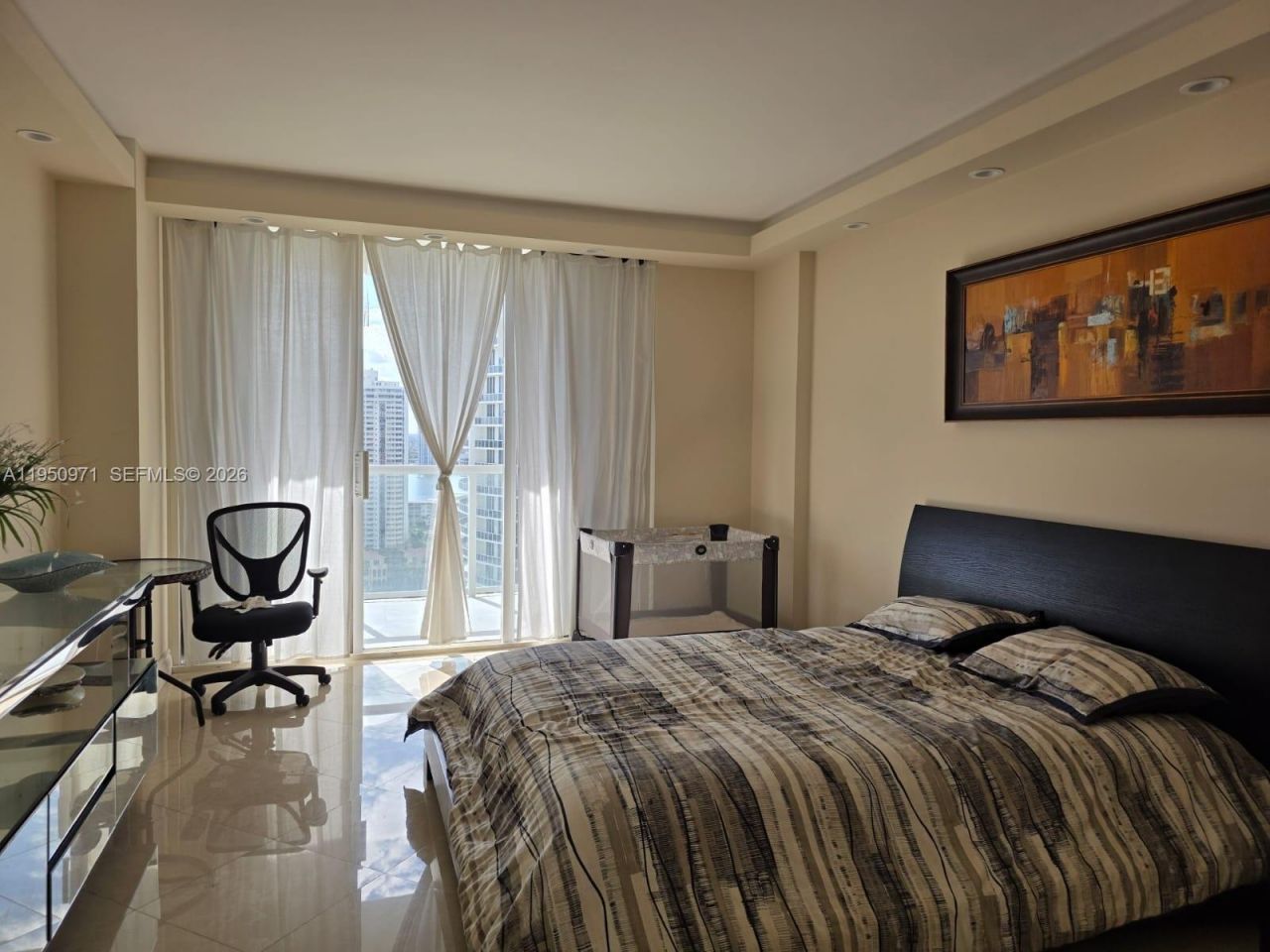 4000 Island Blvd, Unit 2402, Aventura, FL 33160 Photo