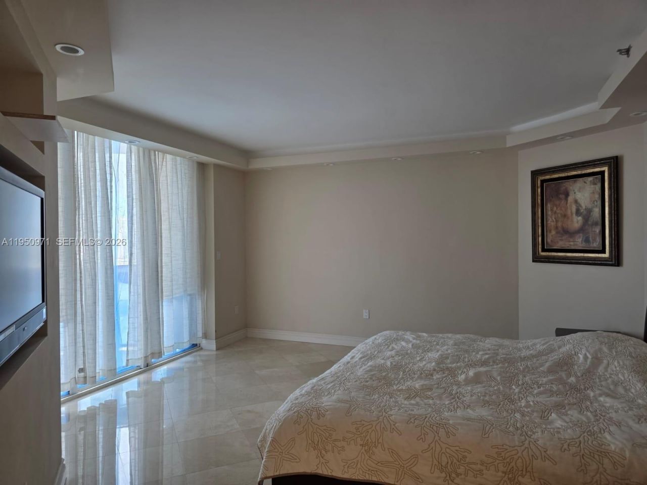 4000 Island Blvd, Unit 2402, Aventura, FL 33160 Photo