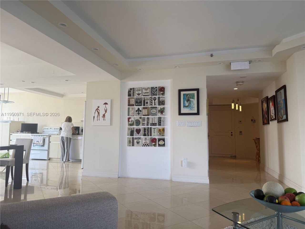4000 Island Blvd, Unit 2402, Aventura, FL 33160 Photo