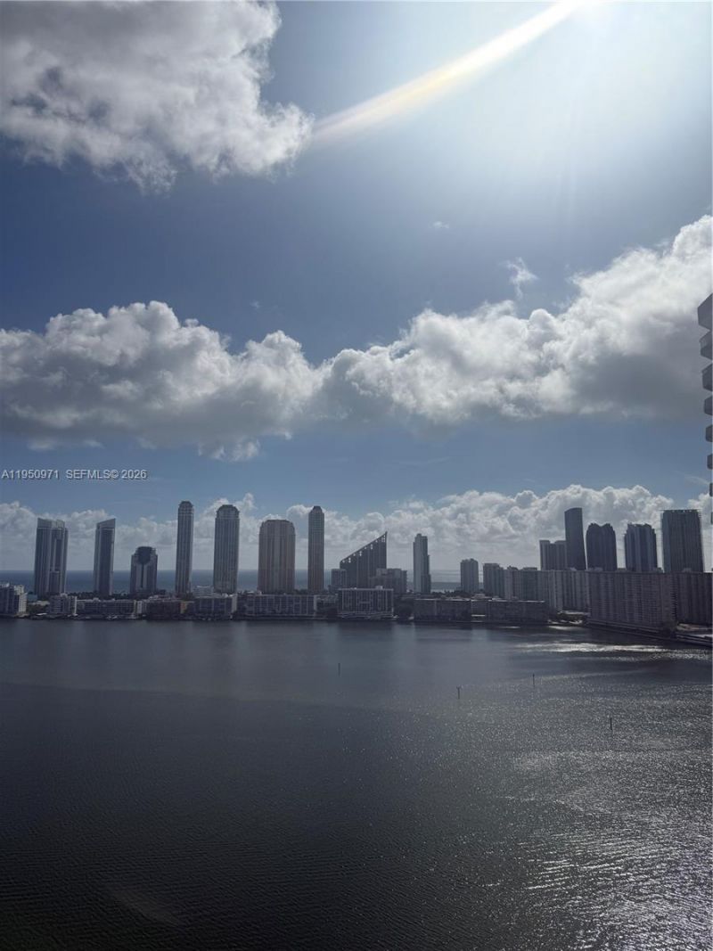 4000 Island Blvd, Unit 2402, Aventura, FL 33160 Photo