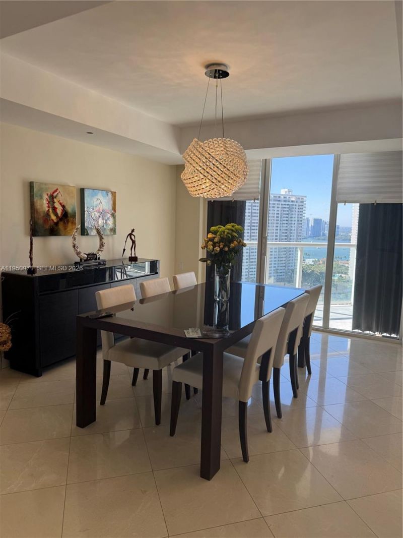 4000 Island Blvd, Unit 2402, Aventura, FL 33160 Photo
