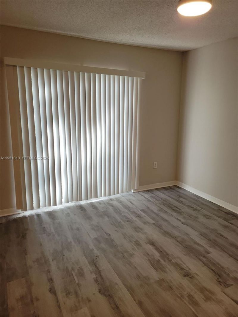 4195 N Haverhill Rd, Unit 315, West Palm Beach, FL 33417 Photo