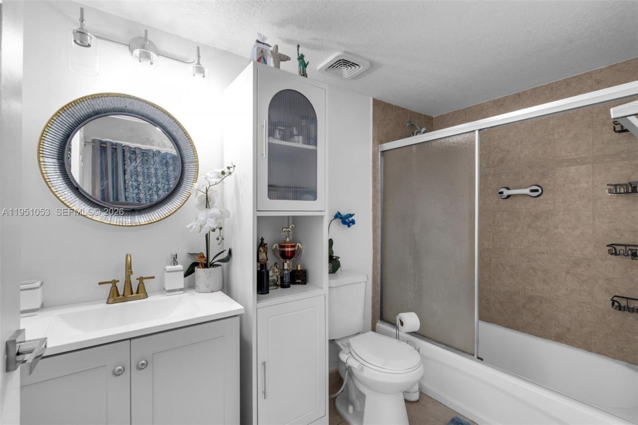 2647 NW 25th Ave, Unit 507, Miami, FL 33142 Photo