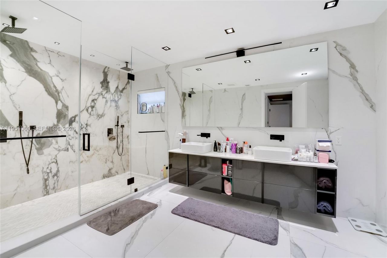 431 Layne Blvd, Hallandale Beach, FL 33009 Photo