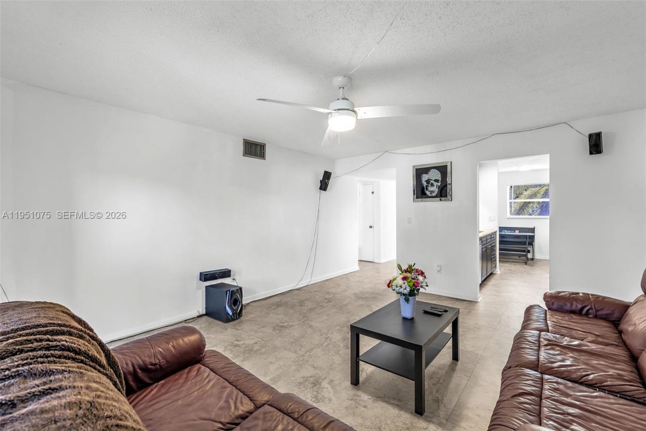 10772 La Placida Dr, Unit 7-203, Coral Springs, FL 33065 Photo