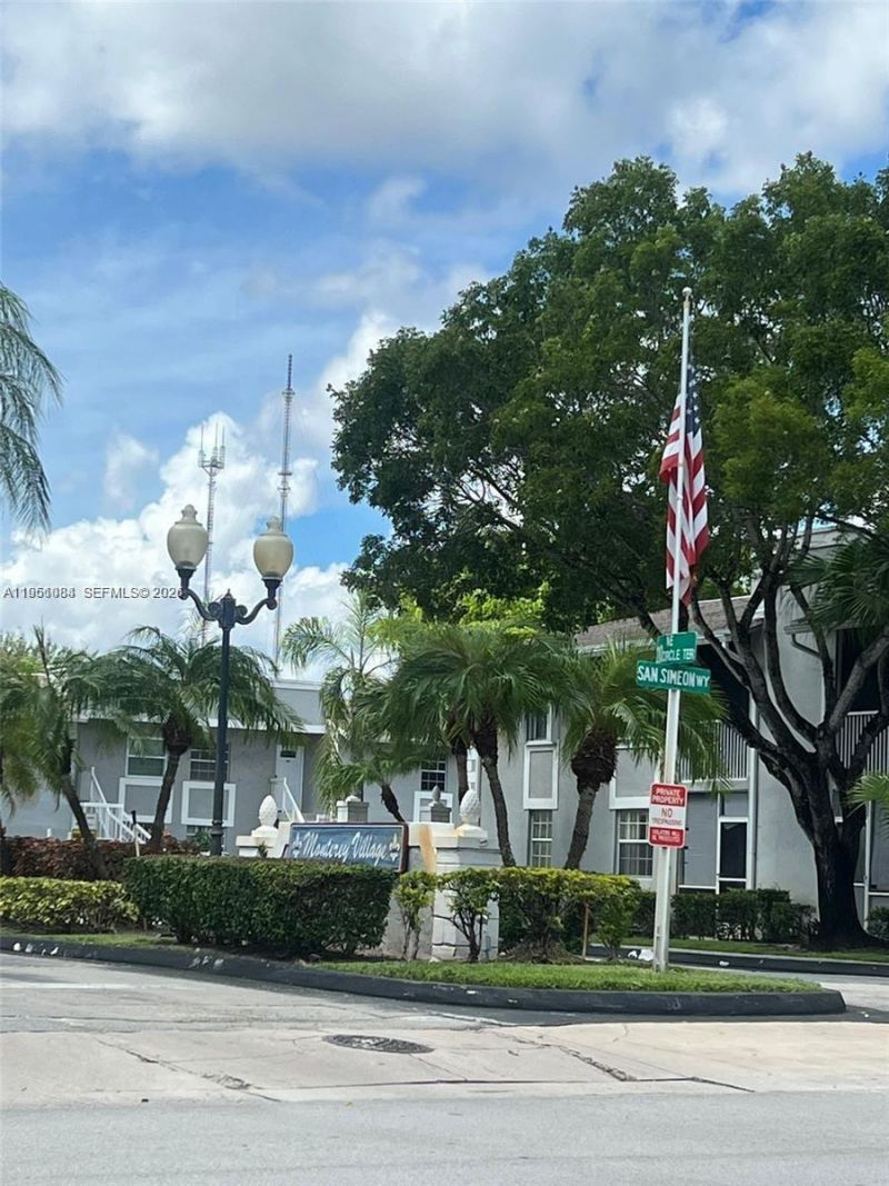 442 NE 210th Cir Ter, Unit 201-5, Miami, FL 33179 Photo