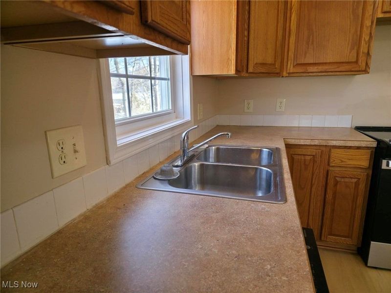 749 McKinley Avenue, Akron, OH 44306 Photo 9