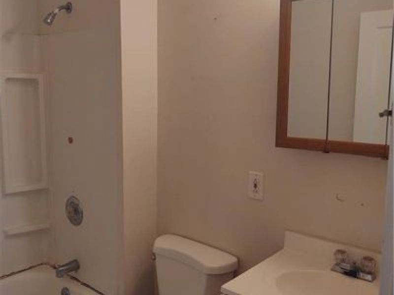 4115 Gifford Avenue, Cleveland, OH 44109 Photo 5