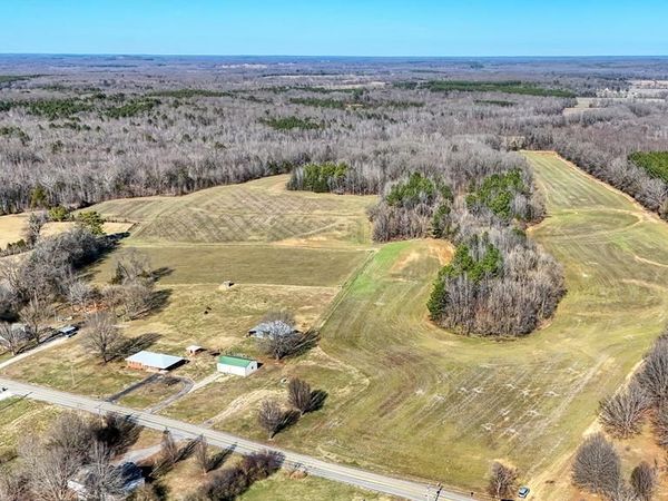 6883 Highway 104 W, Lavinia, TN 38348