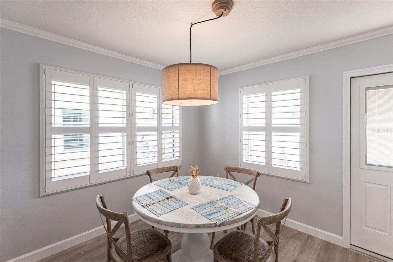 6020 Midnight Pass Road, Unit 30, Sarasota, FL 34242 Photo