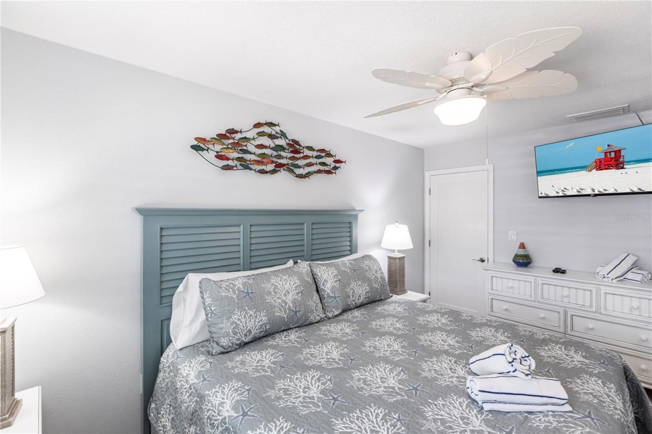 6020 Midnight Pass Road, Unit 30, Sarasota, FL 34242 Photo