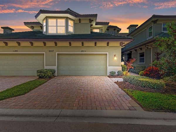 6527 MOORINGS POINT CIRCLE, Unit 101, LAKEWOOD RANCH, FL 34202