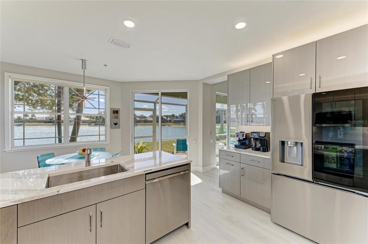 6527 Moorings Point Circle, Unit 101, Lakewood Ranch, FL 34202 Photo