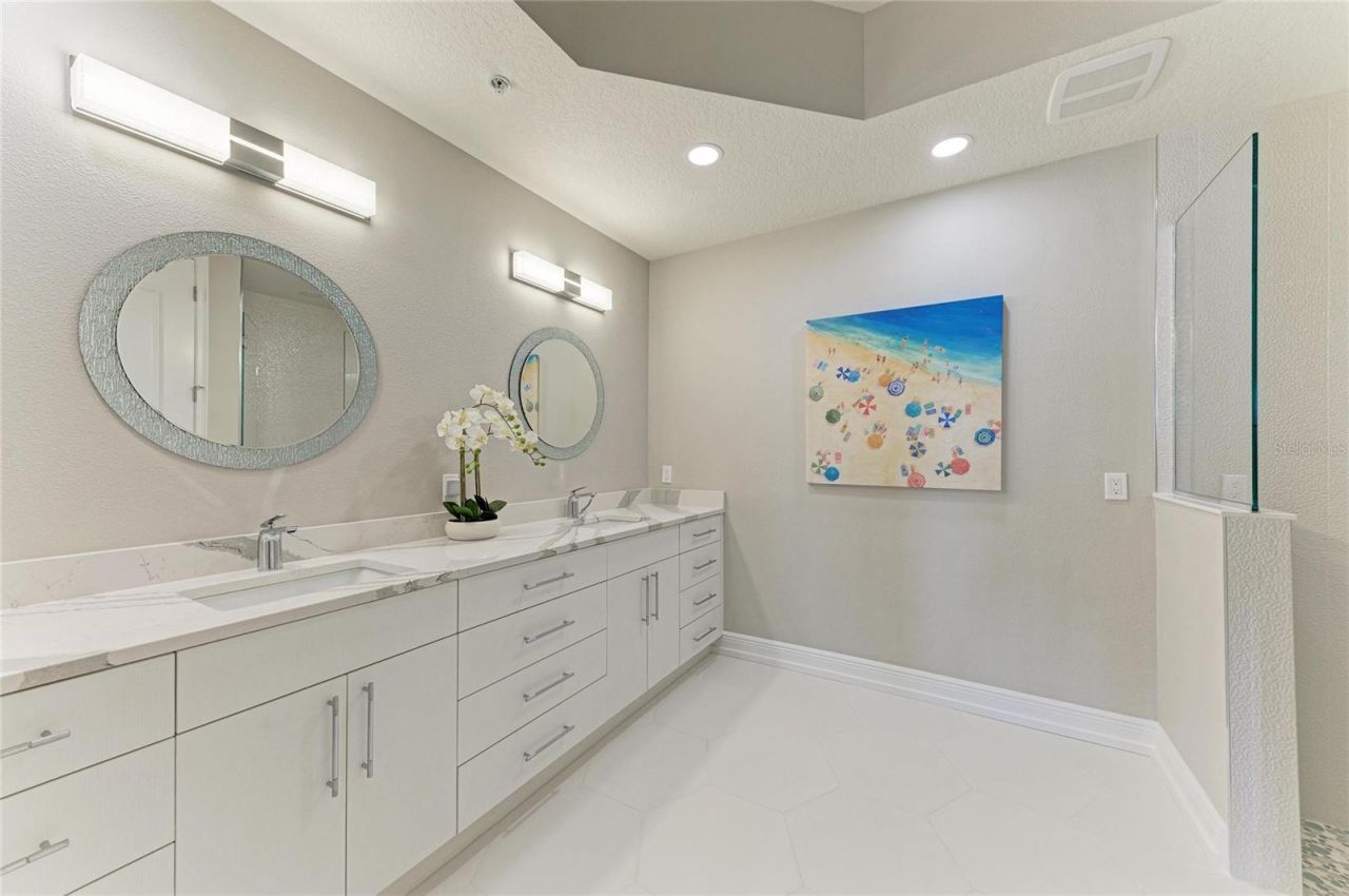 6527 Moorings Point Circle, Unit 101, Lakewood Ranch, FL 34202 Photo