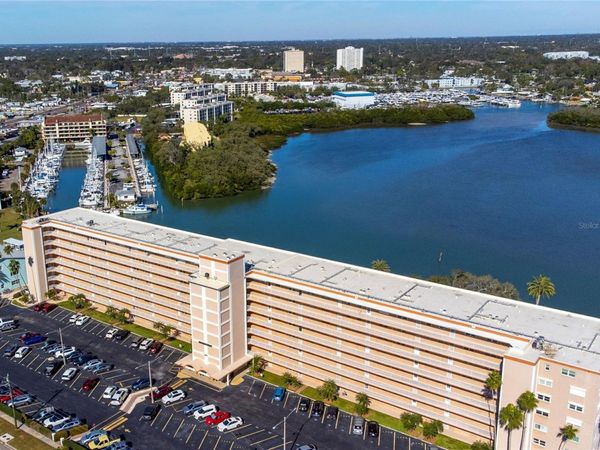 1847 SHORE DRIVE S, Unit 204, SOUTH PASADENA, FL 33707