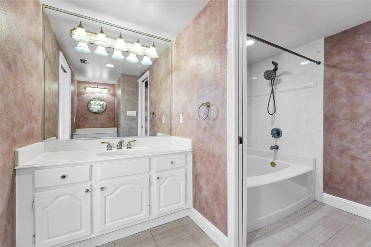7550 Hinson Street, Unit 10A, Orlando, FL 32819 Photo