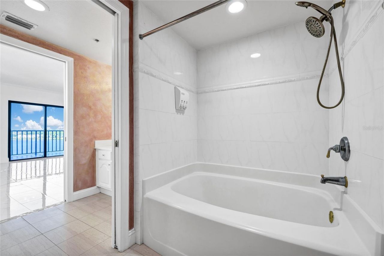 7550 Hinson Street, Unit 10A, Orlando, FL 32819 Photo
