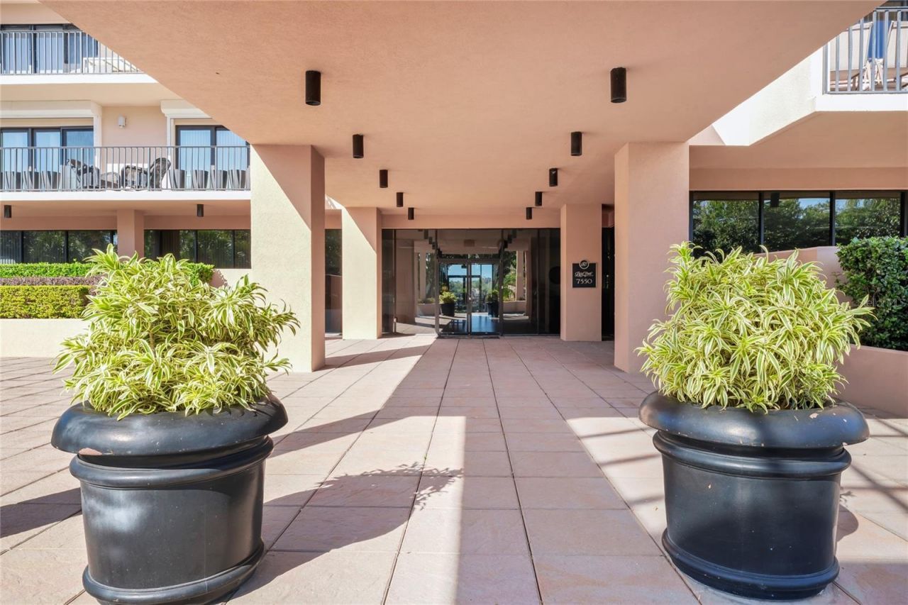 7550 Hinson Street, Unit 10A, Orlando, FL 32819 Photo