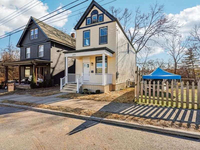 1771 Townsend Street, Cincinnati, OH 45223 Photo 2
