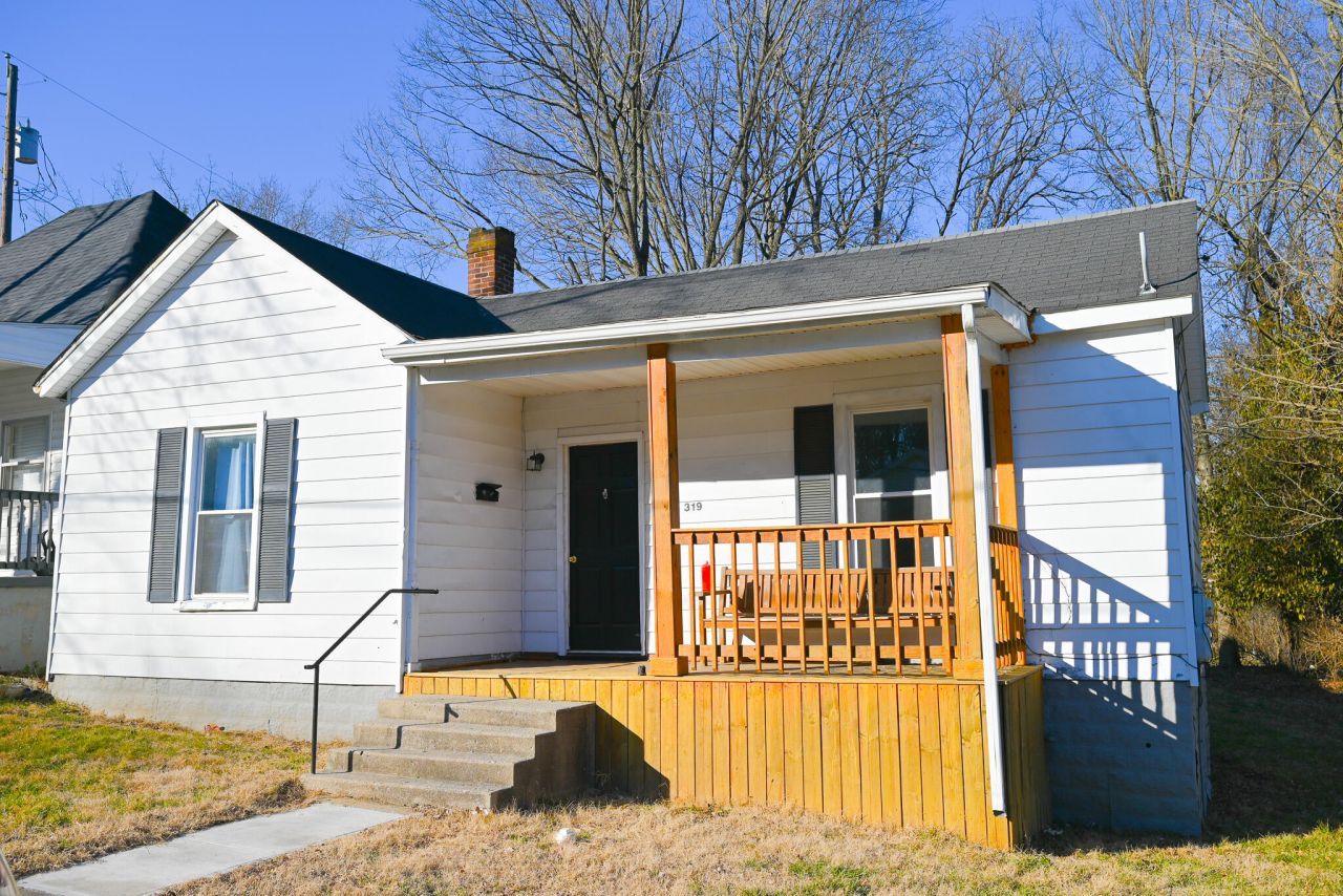 319 Lilleston Avenue, Paris, KY 40361 Main Photo