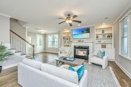 1193 Ayers Plantation Way photo 4