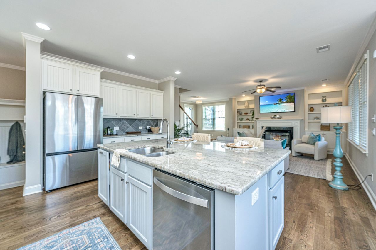 1193 Ayers Plantation Way Photo 9