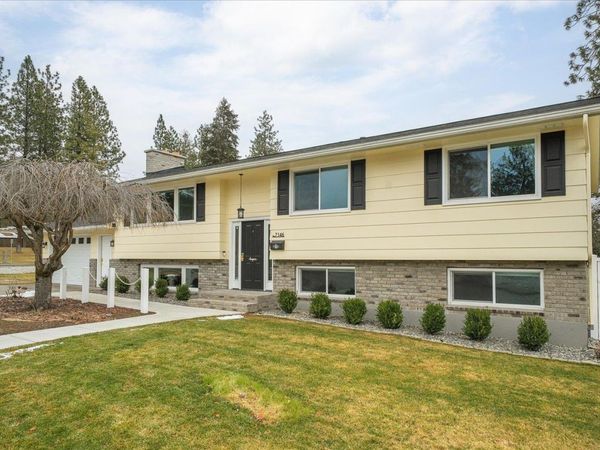 7146 N Fleming St, Spokane, WA 99208