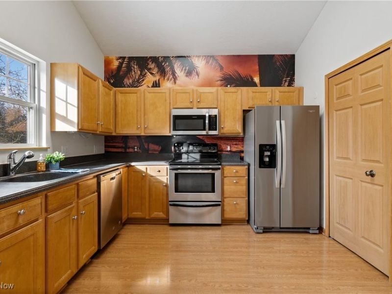 3108 Vermont Place, Green, OH 44312 Photo 16