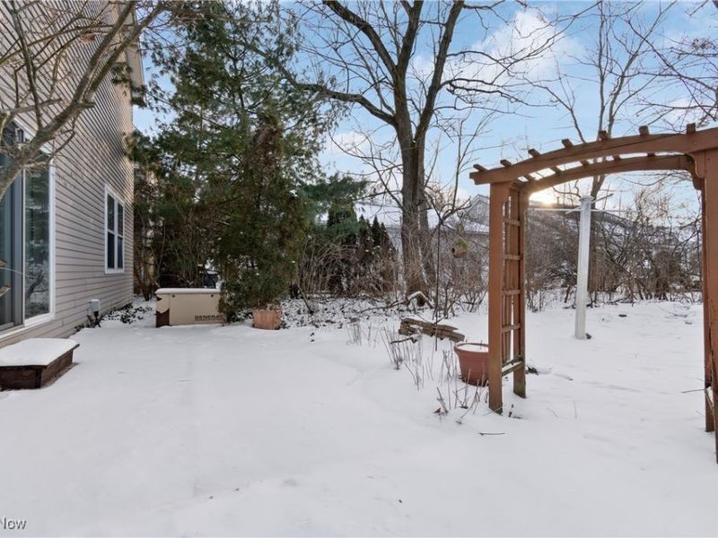 3108 Vermont Place, Green, OH 44312 Photo 3