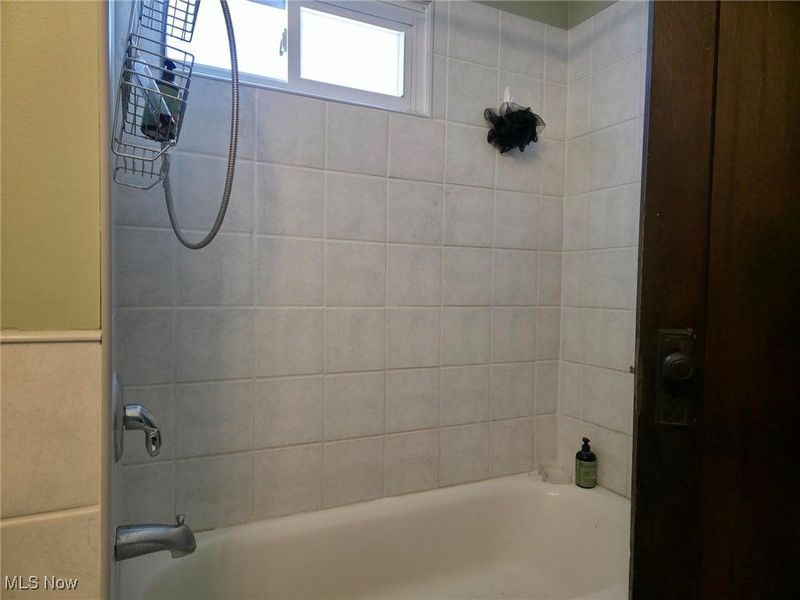 1425 Crescent Road SW, Canton, OH 44710 Photo 16