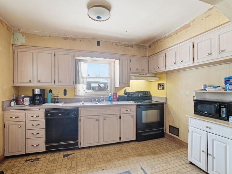 1571 Wilson Avenue, Columbus, OH 43207 Photo 13