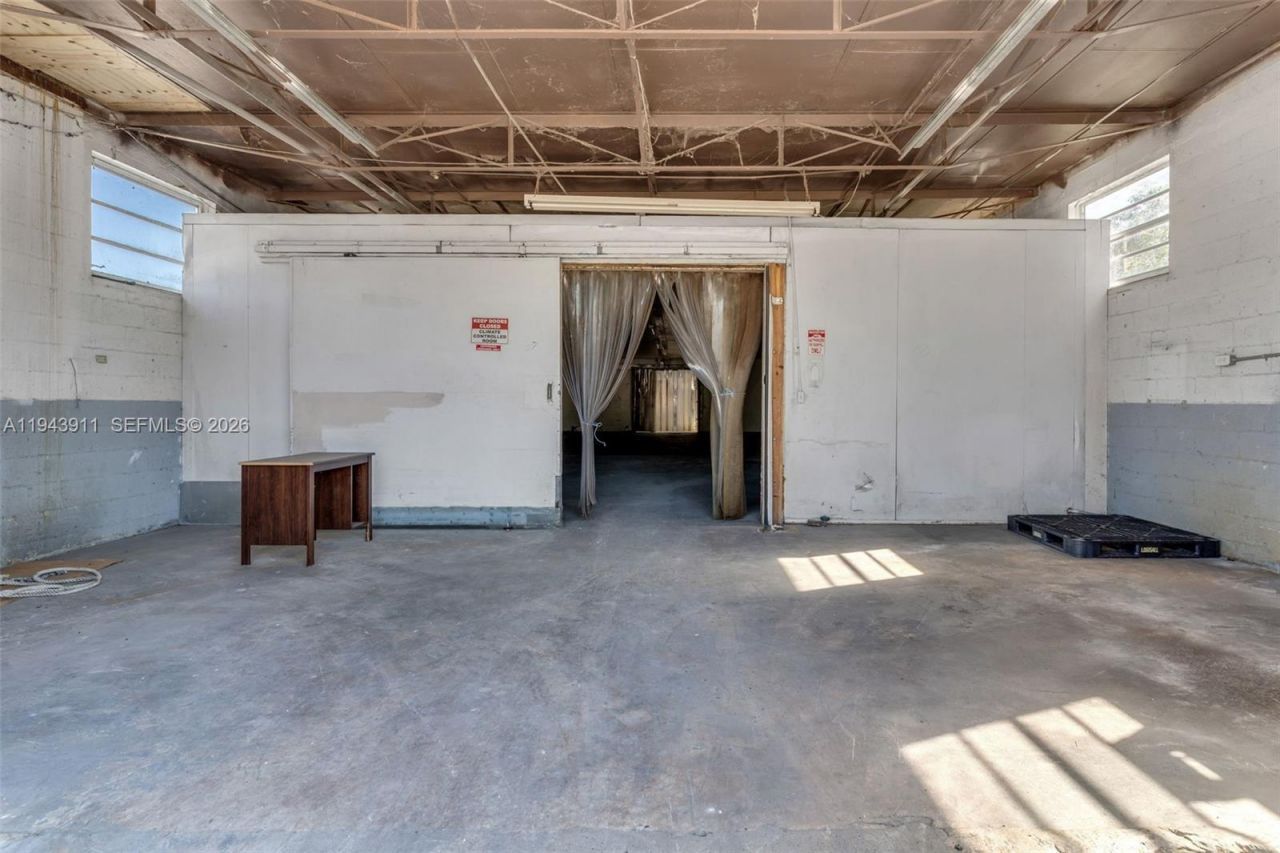 20601 SW 194th Ave, Miami, FL 33187 Photo