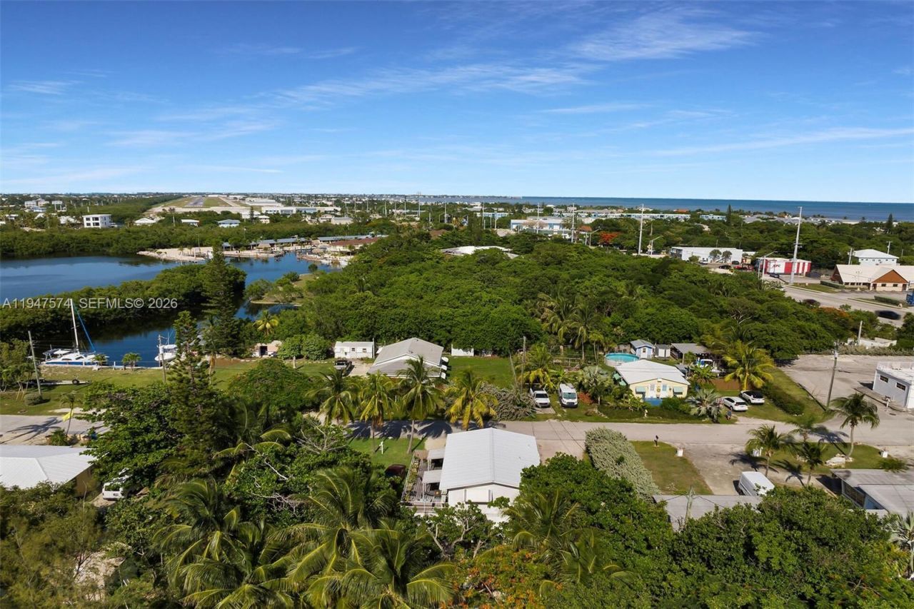 329 63rd Court Gulf, Marathon, FL 33050 Photo