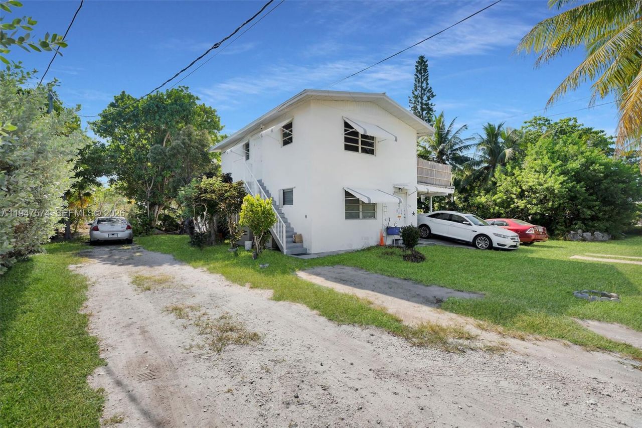 329 63rd Court Gulf, Marathon, FL 33050 Photo