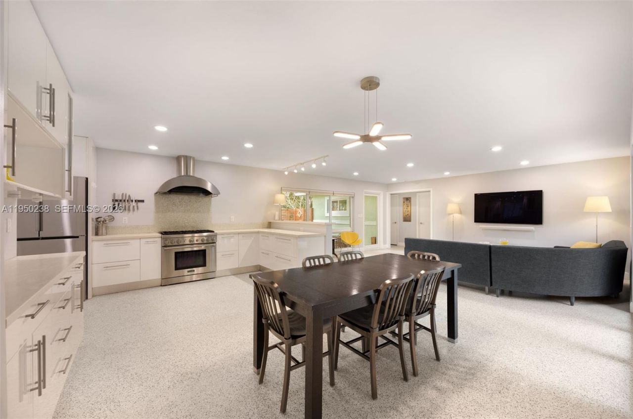 1734 W Las Olas Blvd, Fort Lauderdale, FL 33312 Photo