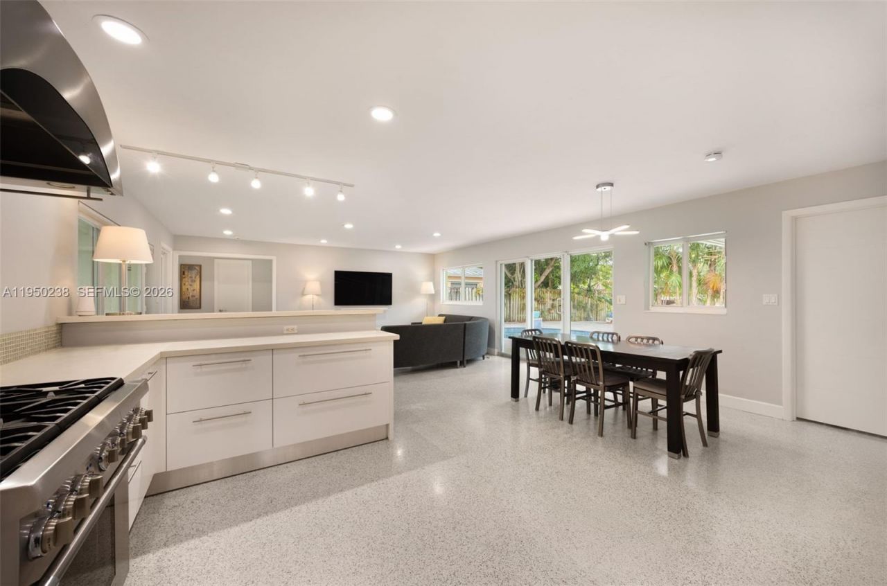 1734 W Las Olas Blvd, Fort Lauderdale, FL 33312 Photo