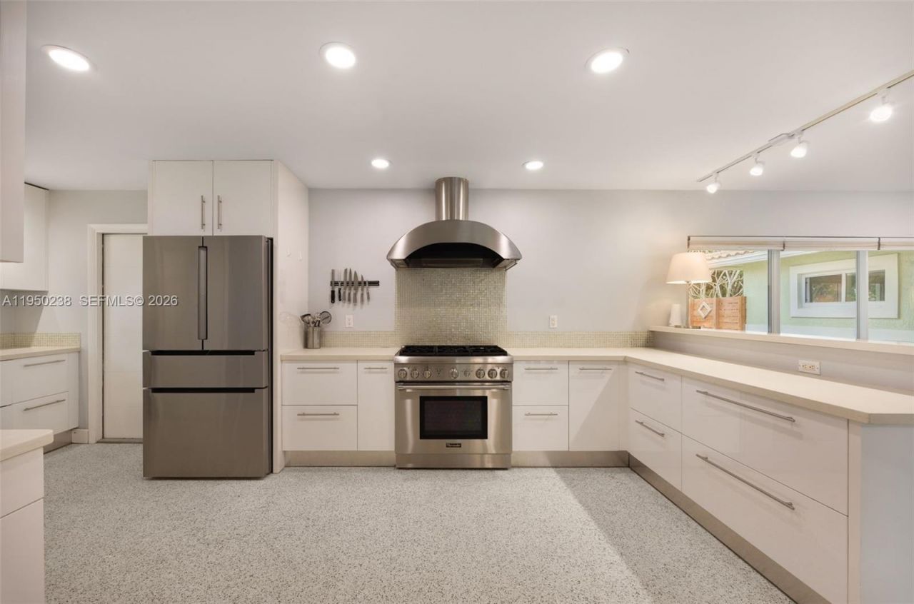 1734 W Las Olas Blvd, Fort Lauderdale, FL 33312 Photo