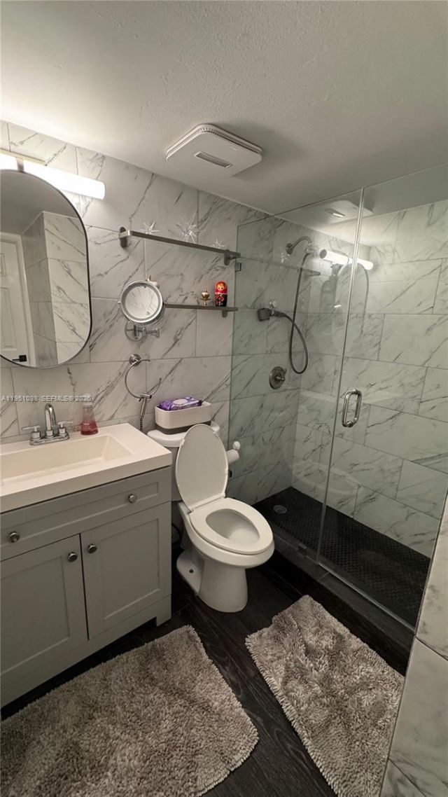 4713 NW 7th St , Unit 205-1, Miami, FL 33126 Photo