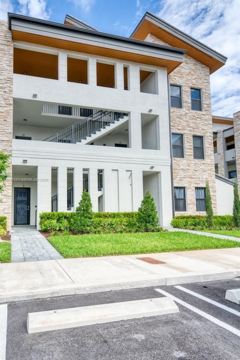 7831 NW 104th Ave, Unit 23, Doral, FL 33178 Photo
